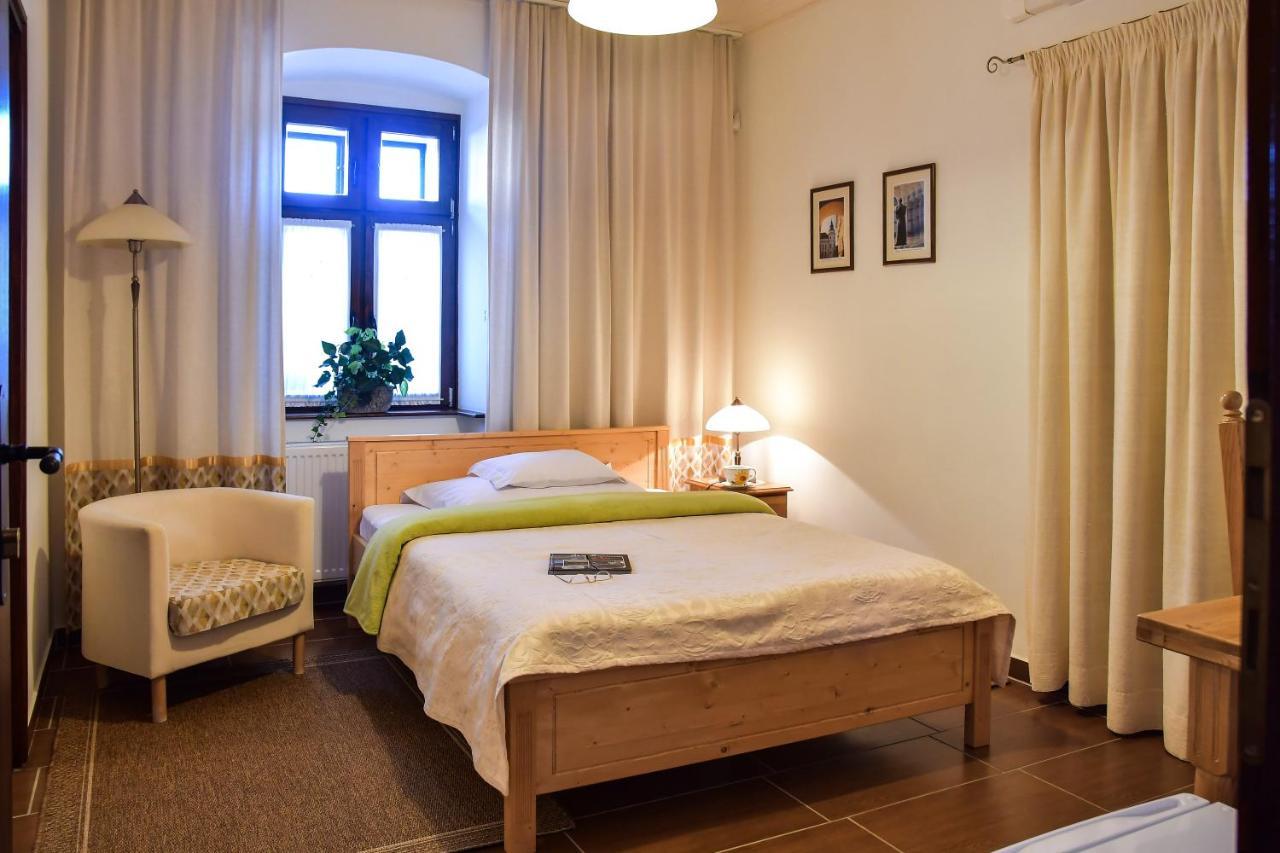 センテシュ Szin-Es Vendeghaz Bed & Breakfast エクステリア 写真
