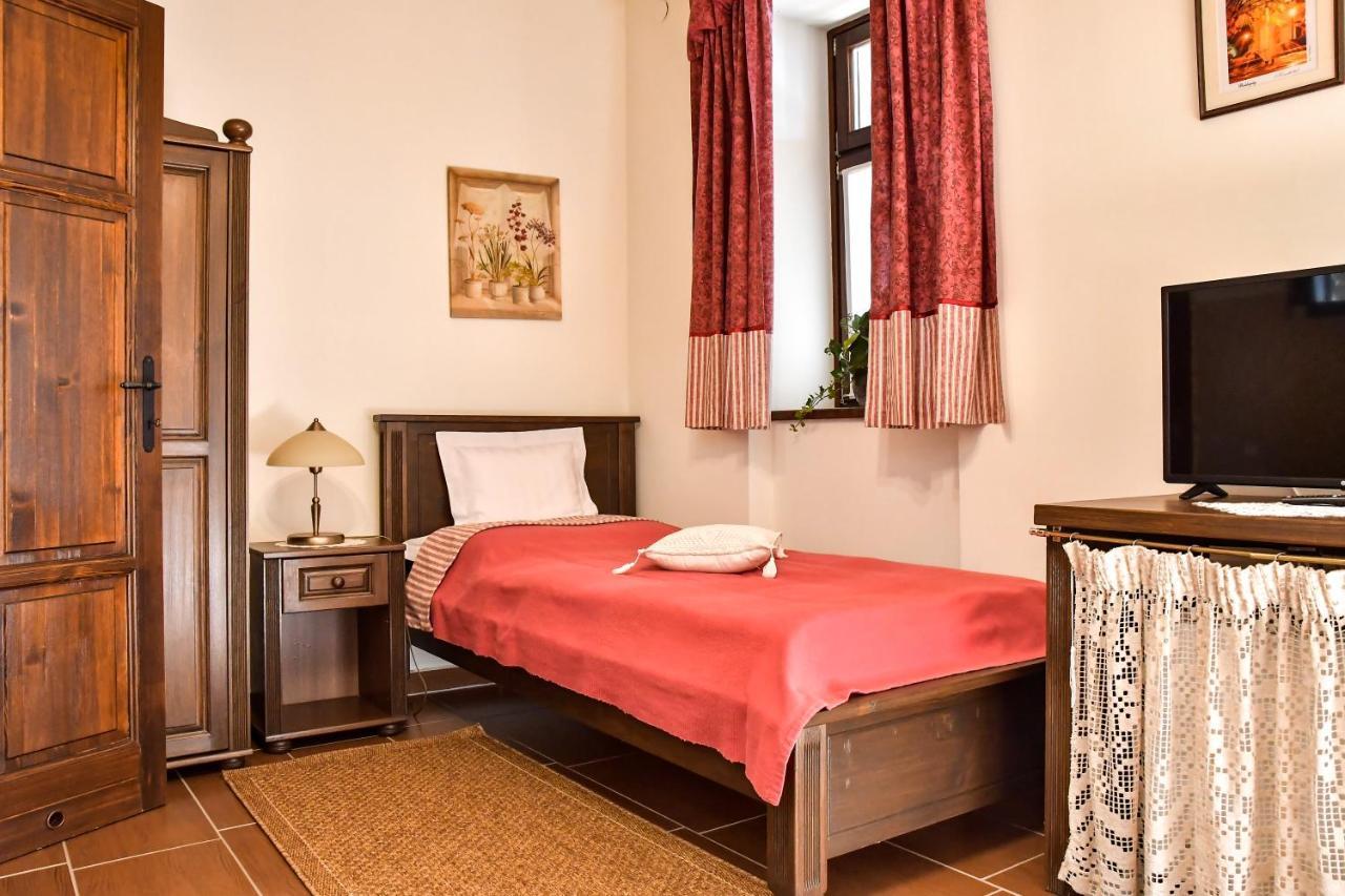 センテシュ Szin-Es Vendeghaz Bed & Breakfast エクステリア 写真